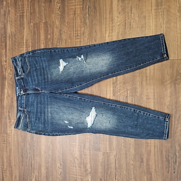 Maurices mid rise ripped jegging - Picture 1 of 8